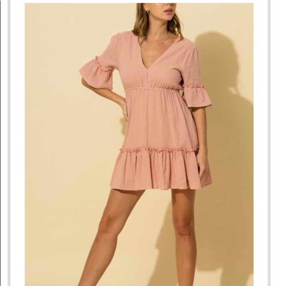 RESTOCKED NWT! BoHo V-Neck Dress With Open Back! - Picture 1 of 6